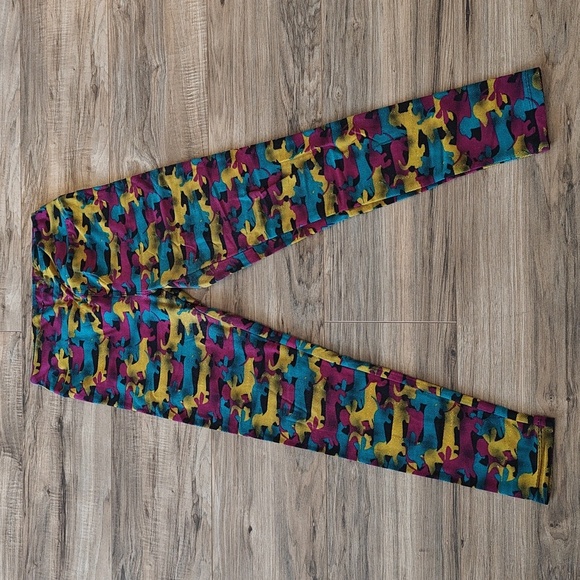 EUC Lularoe Tricolor Dachshund Print One Size Leggings - Picture 3 of 5